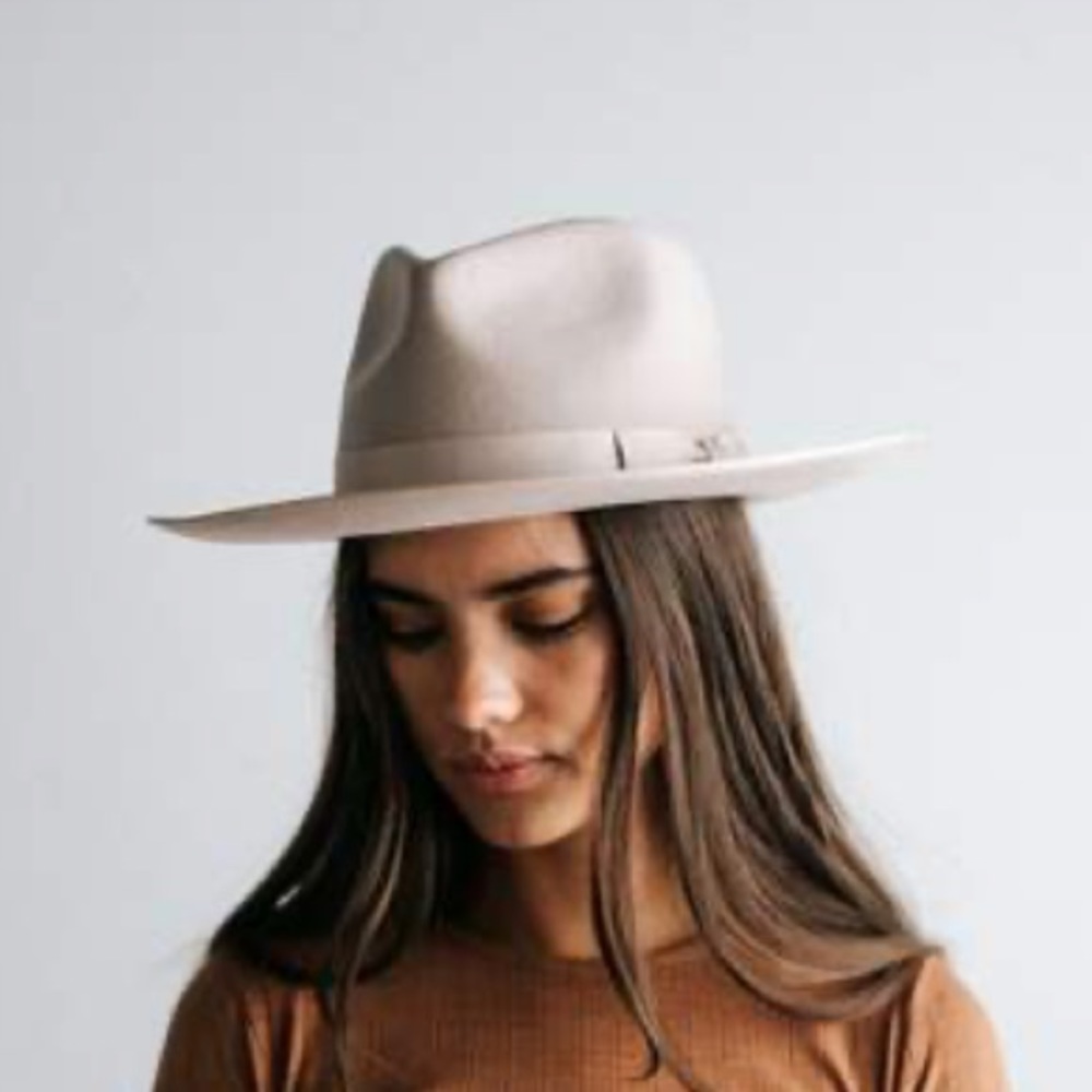 NWT Gigi Pip Ivory Monroe - 57 s/m